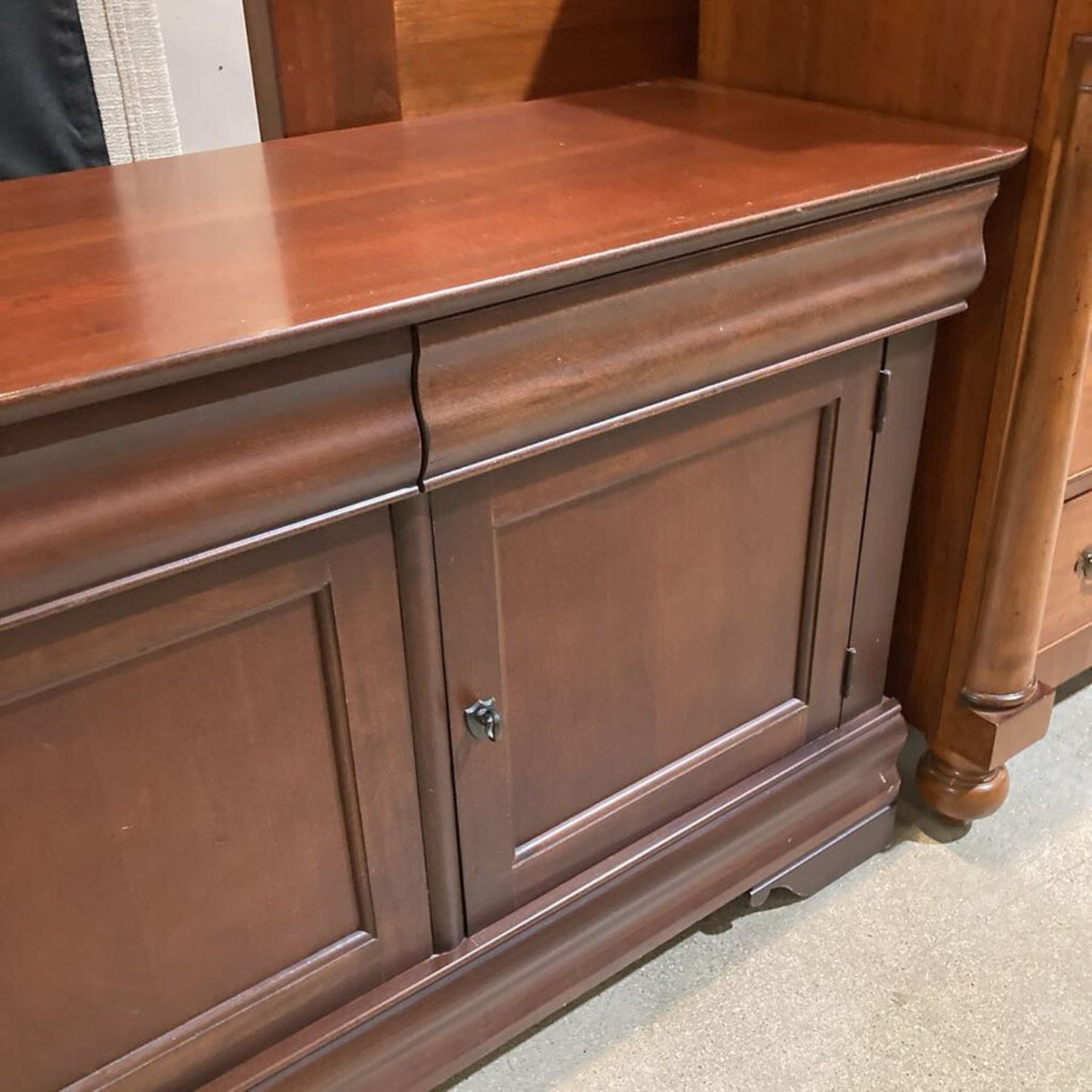 Broyhill Traditional Solid Wood 3-Drawer Sideboard - image-3