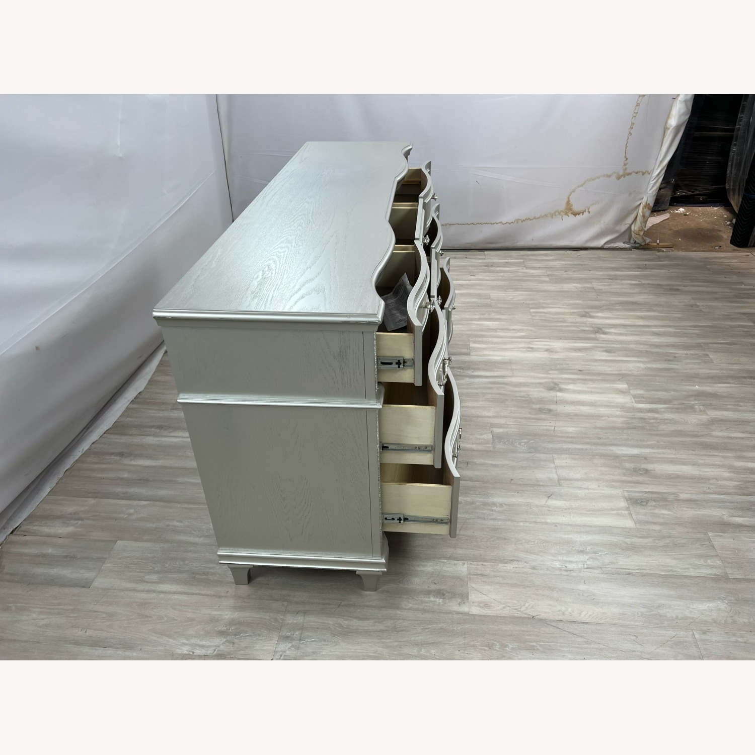 Rosdorf Park 9-Drawer Dresser  - image-10