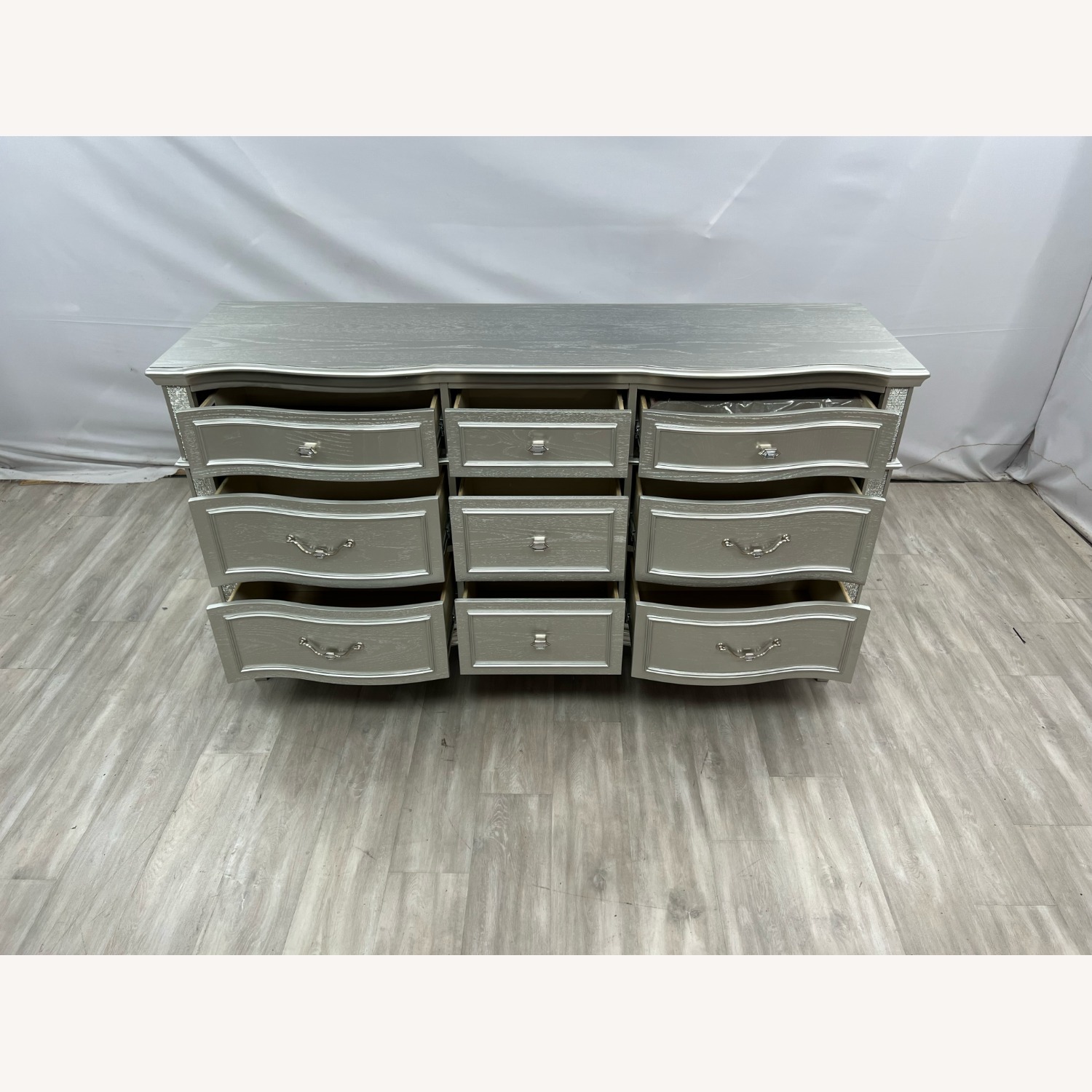Rosdorf Park 9-Drawer Dresser  - image-9