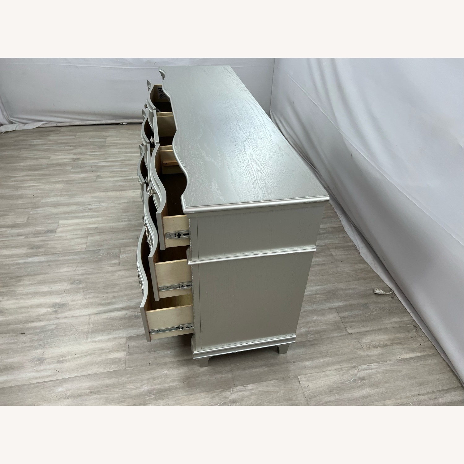 Rosdorf Park 9-Drawer Dresser  - image-11