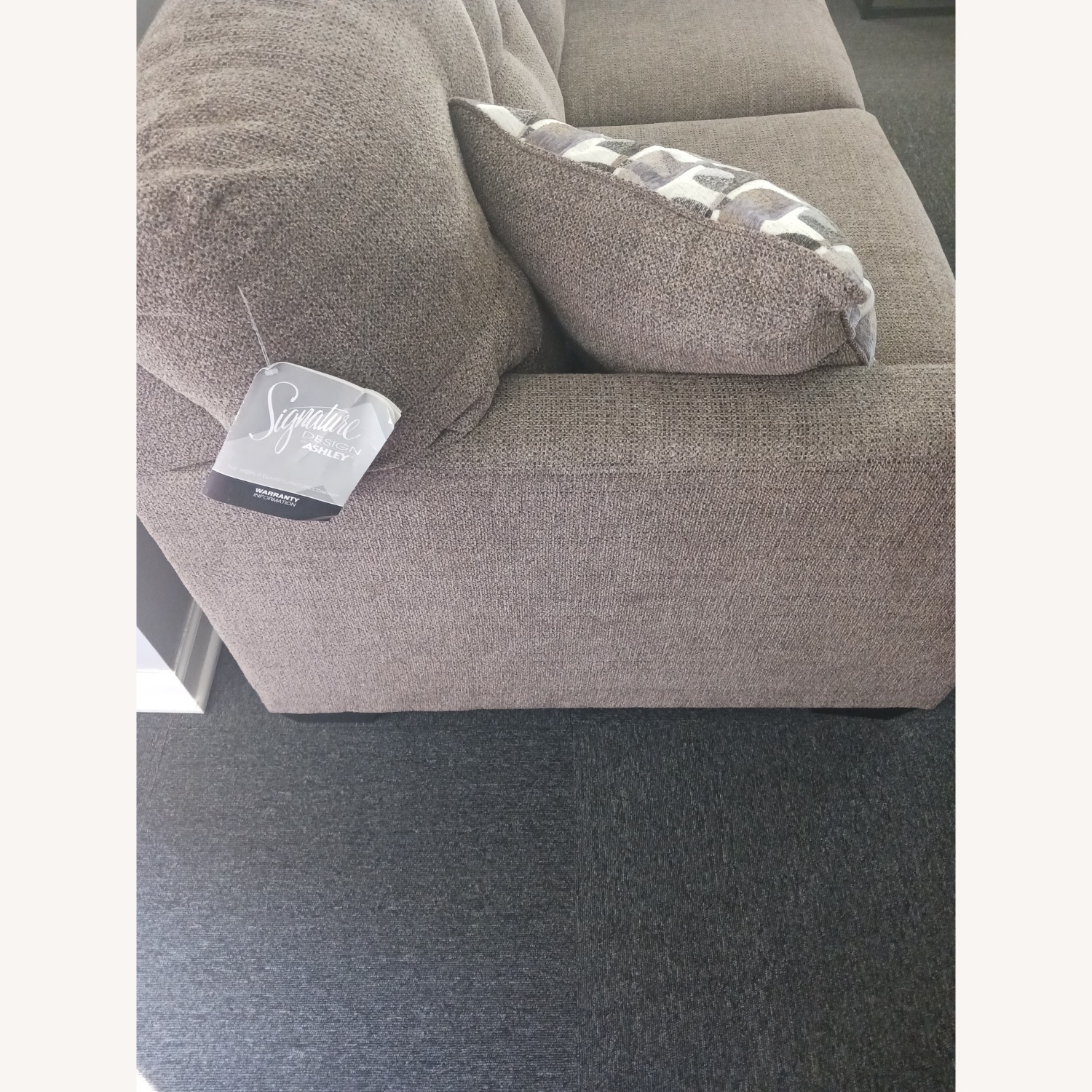 Signature Design By Ashley Sofa - image-3