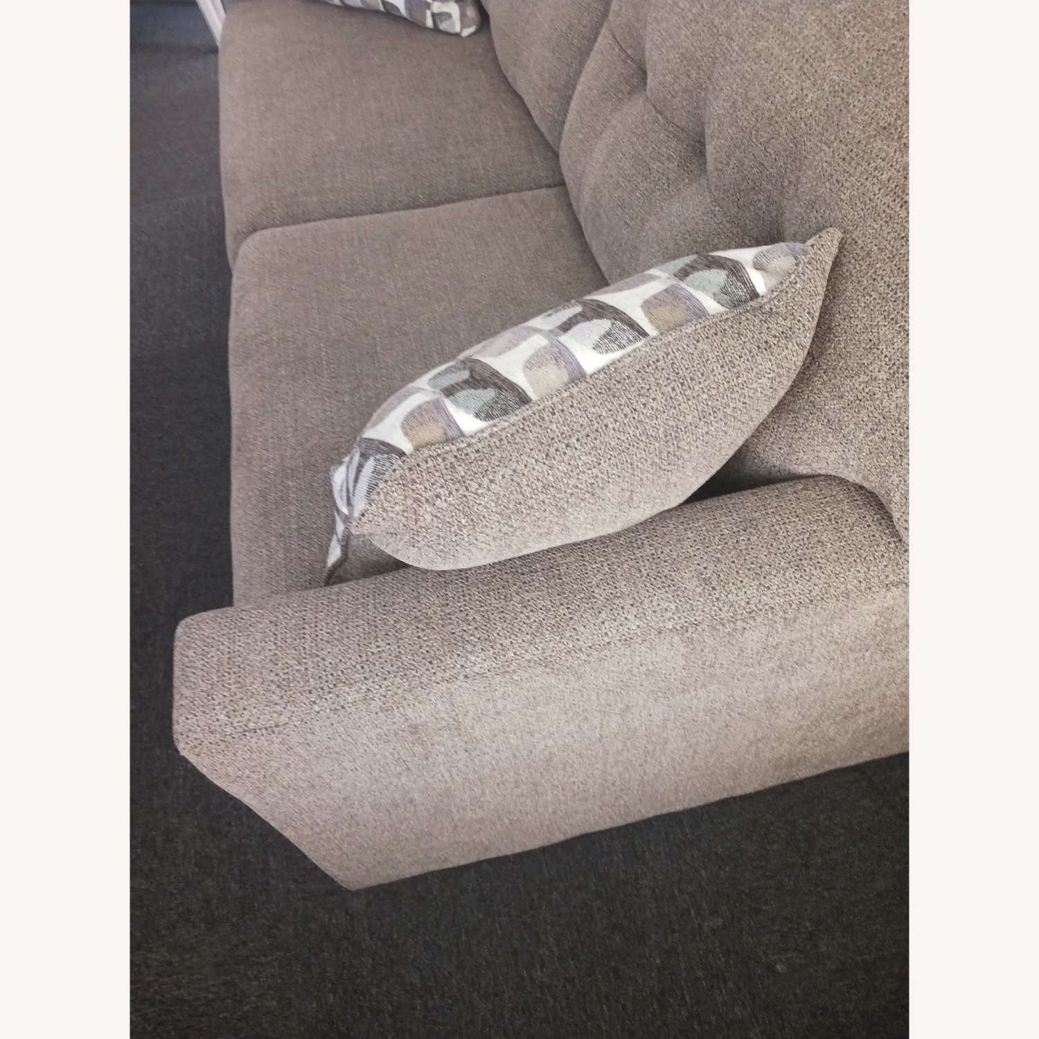 Signature Design By Ashley Sofa - image-4
