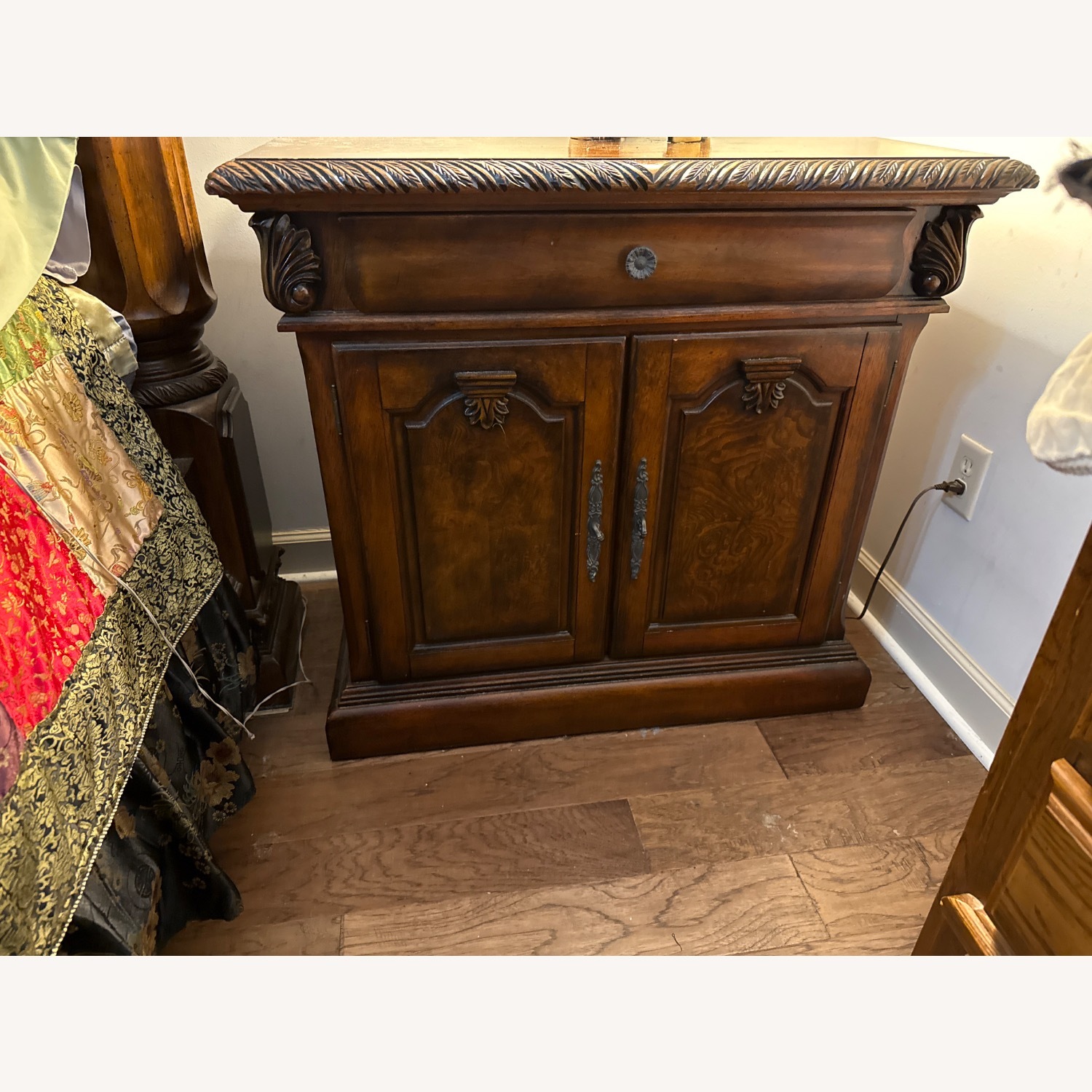 Thomasville Furniture Industries Nightstands - image-2