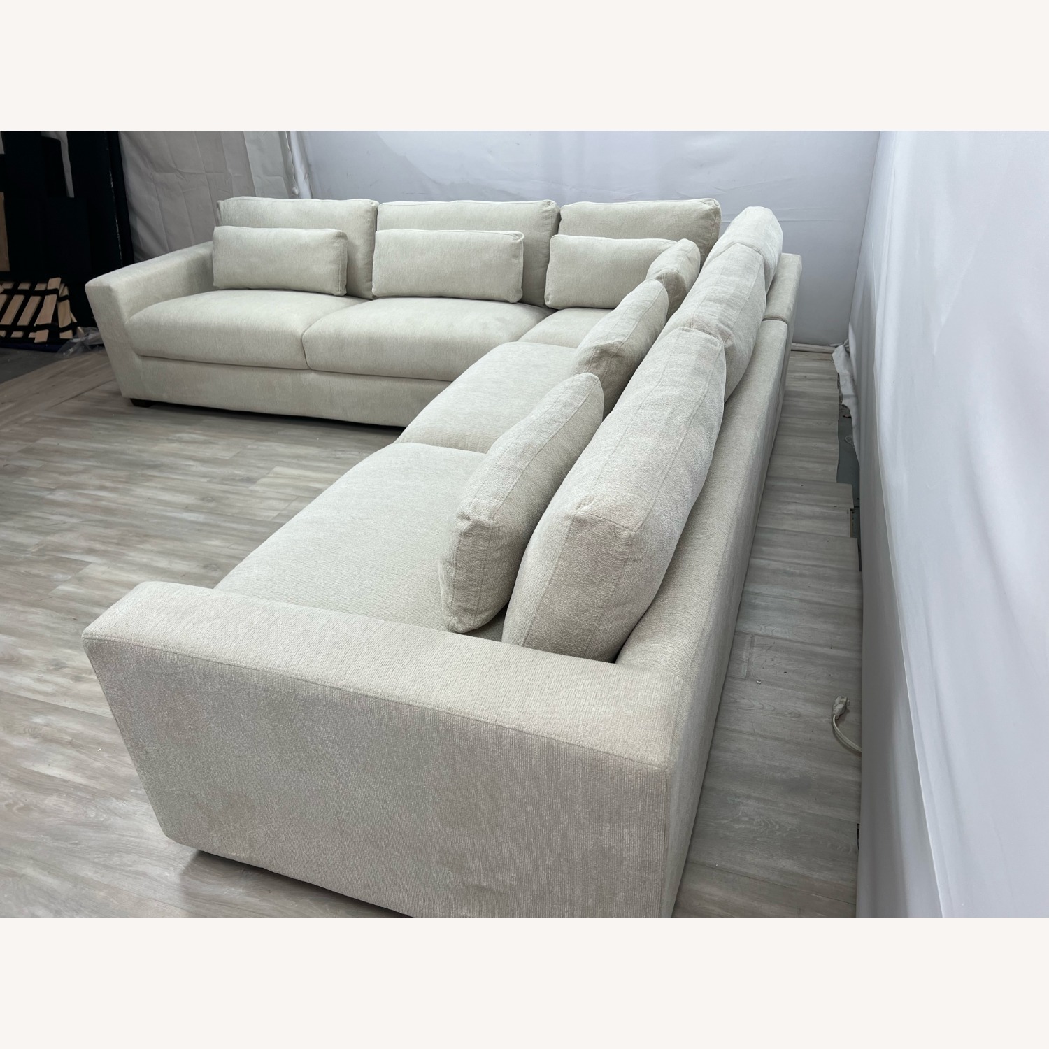 Ebern Designs Icelyn 3 - Piece Modern Sectional - image-6