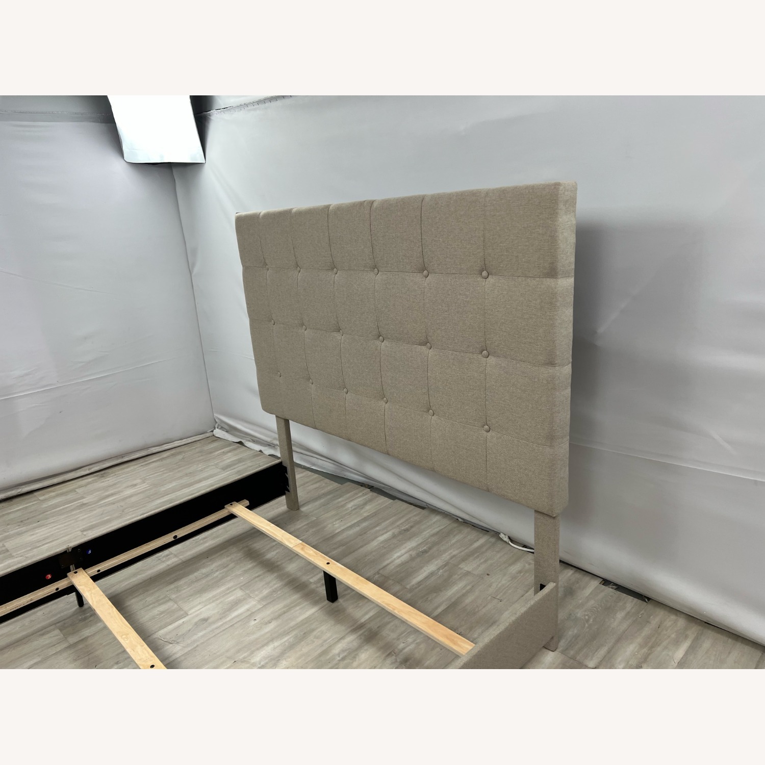 Latitude Run Vance Upholstered Standard Queen Bed - image-7