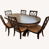 Star Formal Dining Table with 6 Chairs