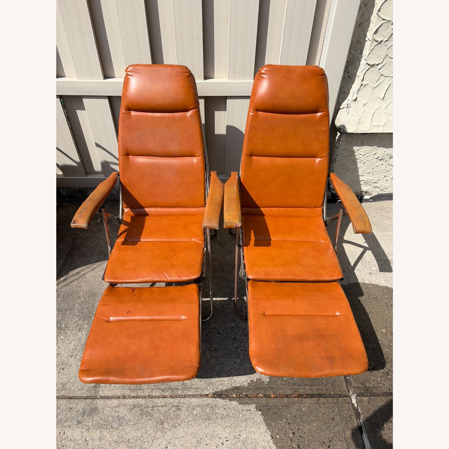 Vintage Italian Folding Lounge Chair, 1970s - image-1