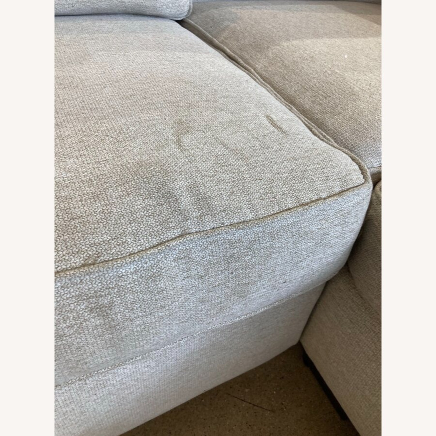 L-Shape Fabric Track Arm Sectional Dove - image-9