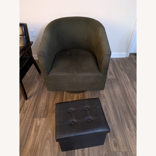 Used Blair Green Swivel Chair for sale on AptDeco