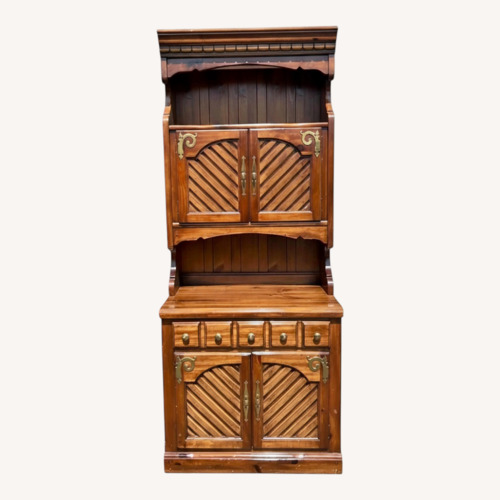 Used Thomasville Pine Manor Hutch for sale on AptDeco