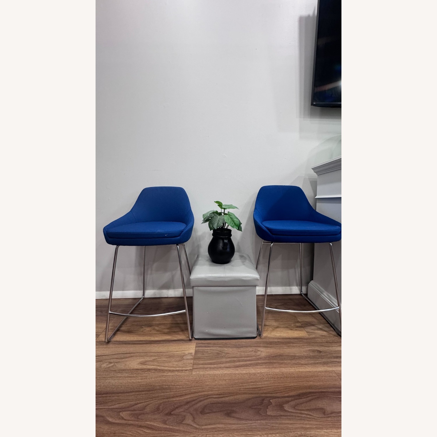 Bar Stools - image-2