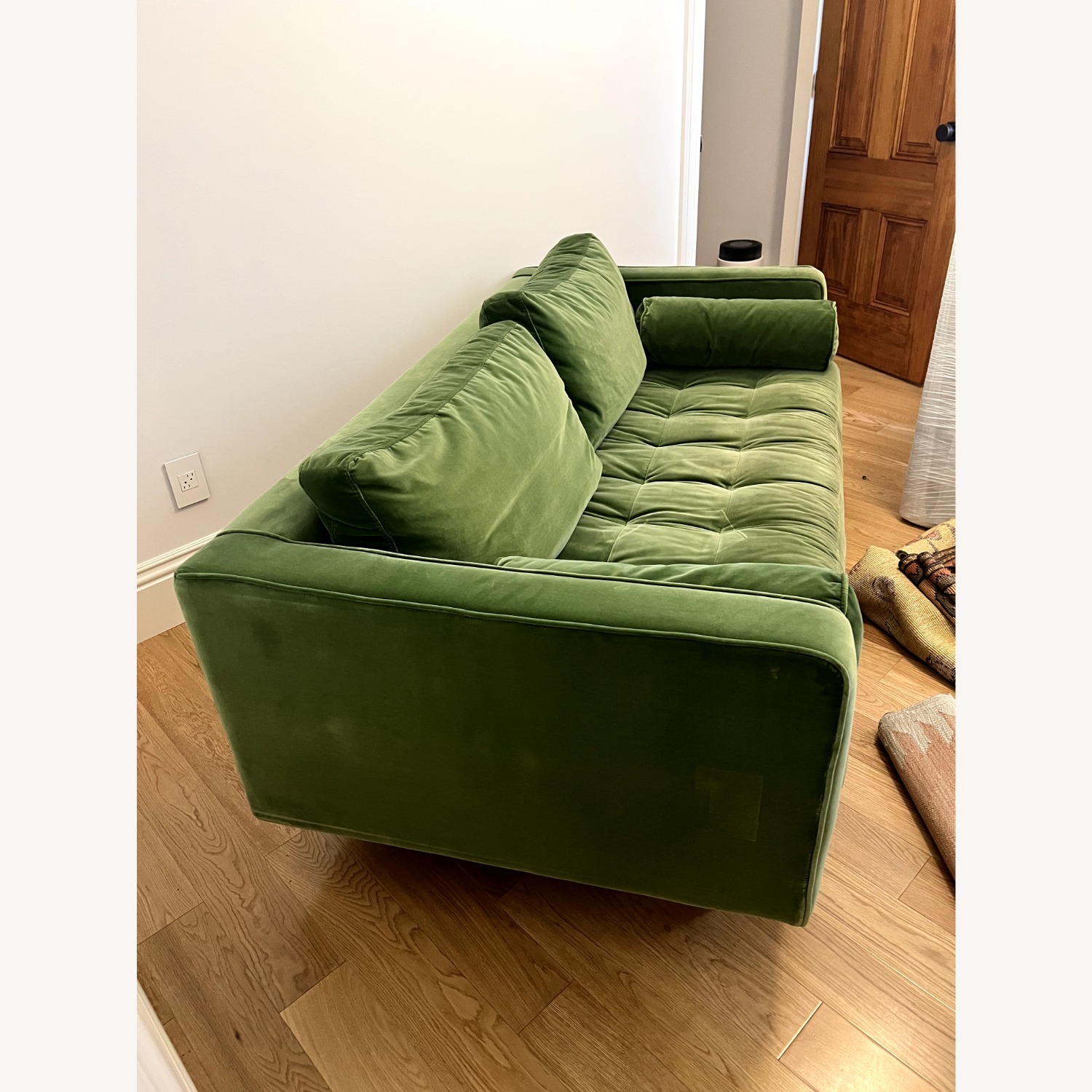 Article Sven Green Velvet Loveseat - image-6