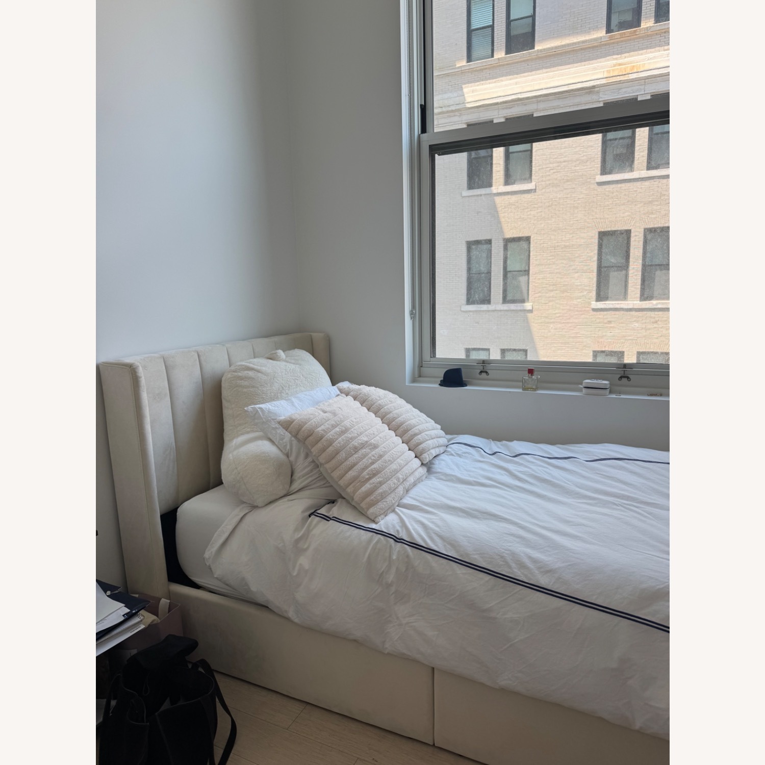 Wayfair Cream Upholstered Lift Storage Bed - image-4