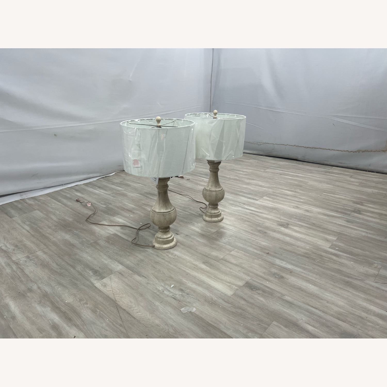 Safavieh Savion Table Lamp (Set of 2) - image-9