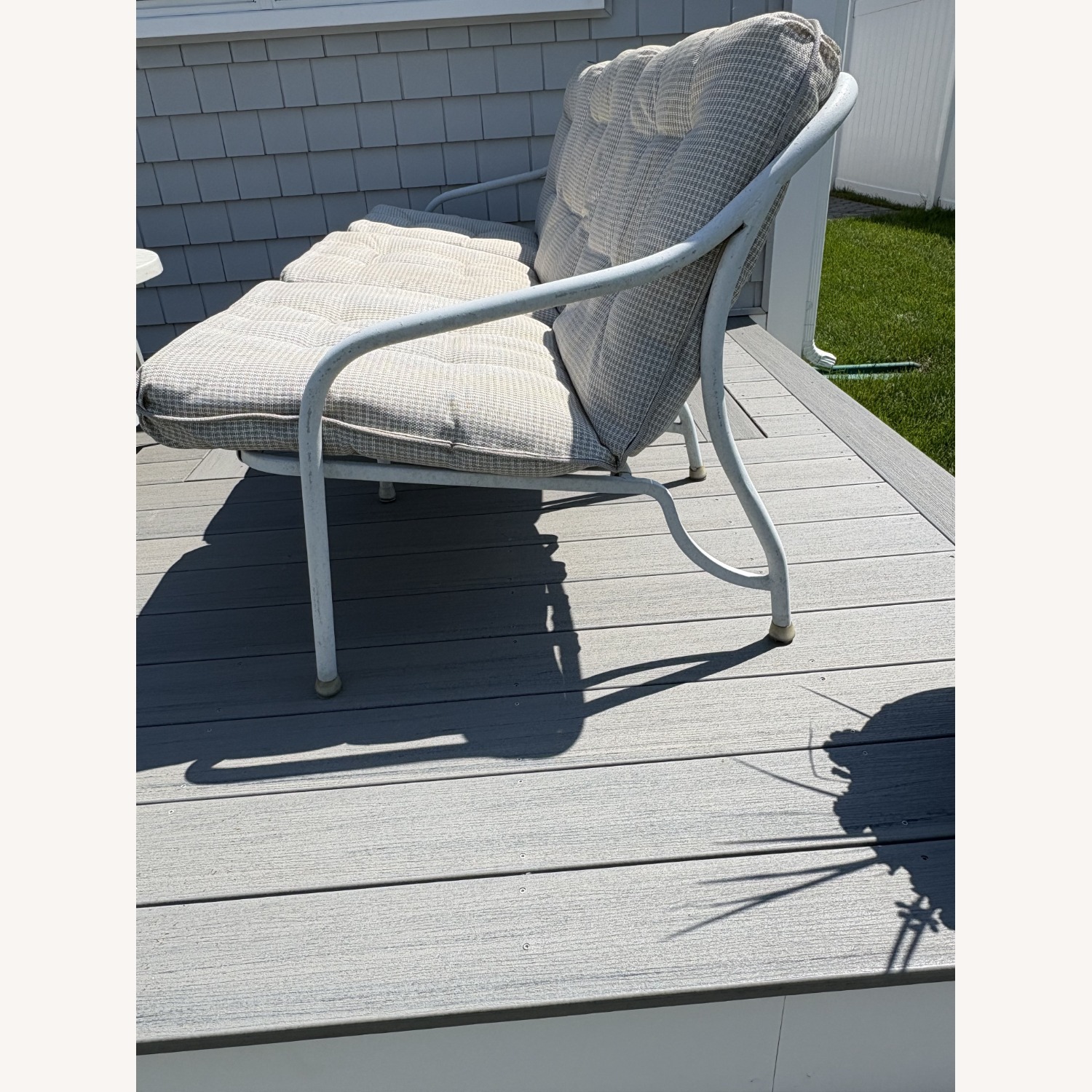Brown Jordan White Metal Patio Furniture - image-8