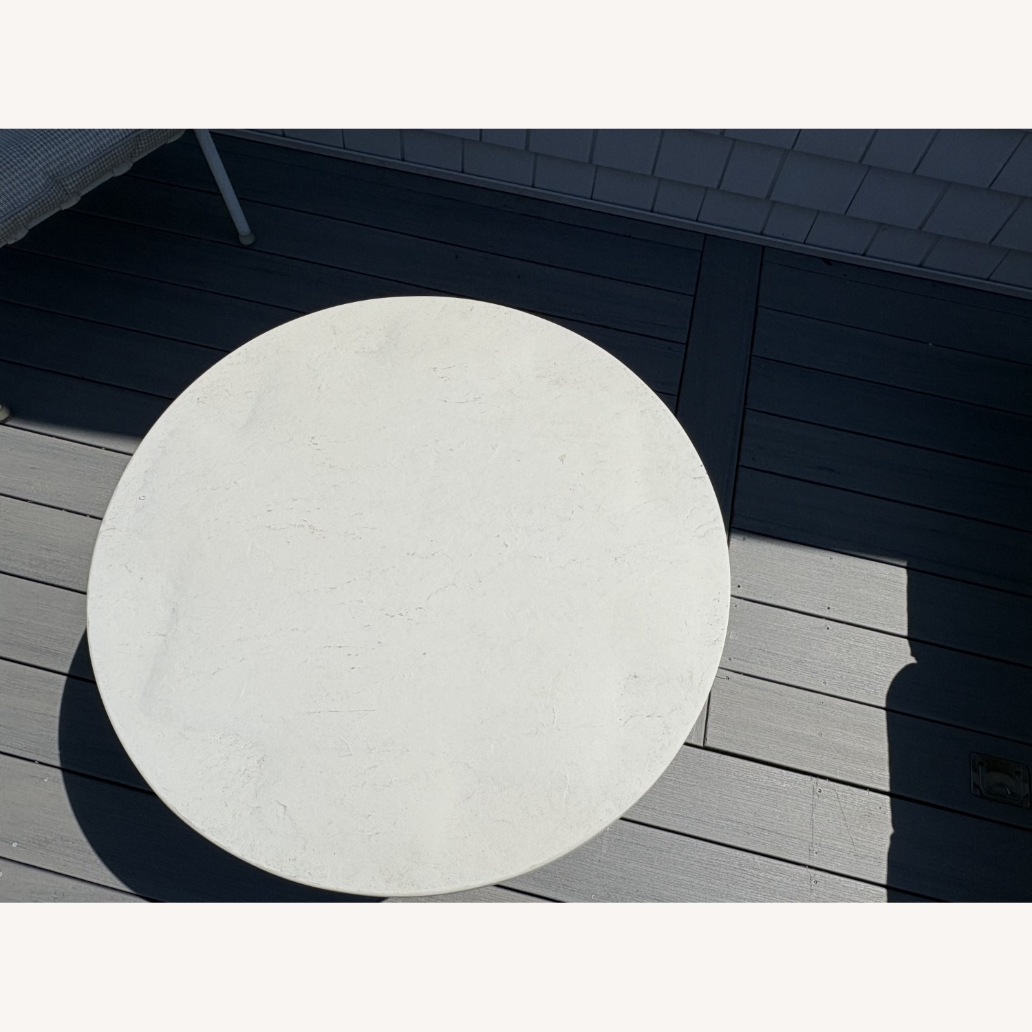 Brown Jordan White Metal Patio Furniture - image-9