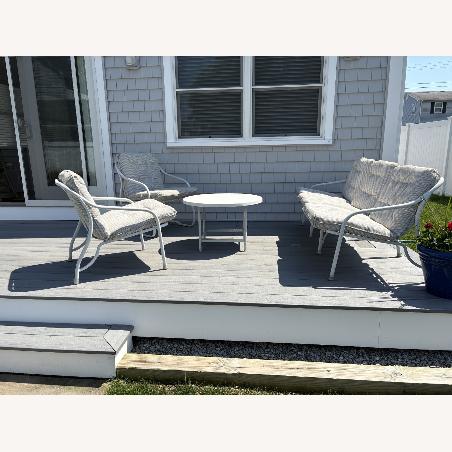 Brown Jordan White Metal Patio Furniture - image-1