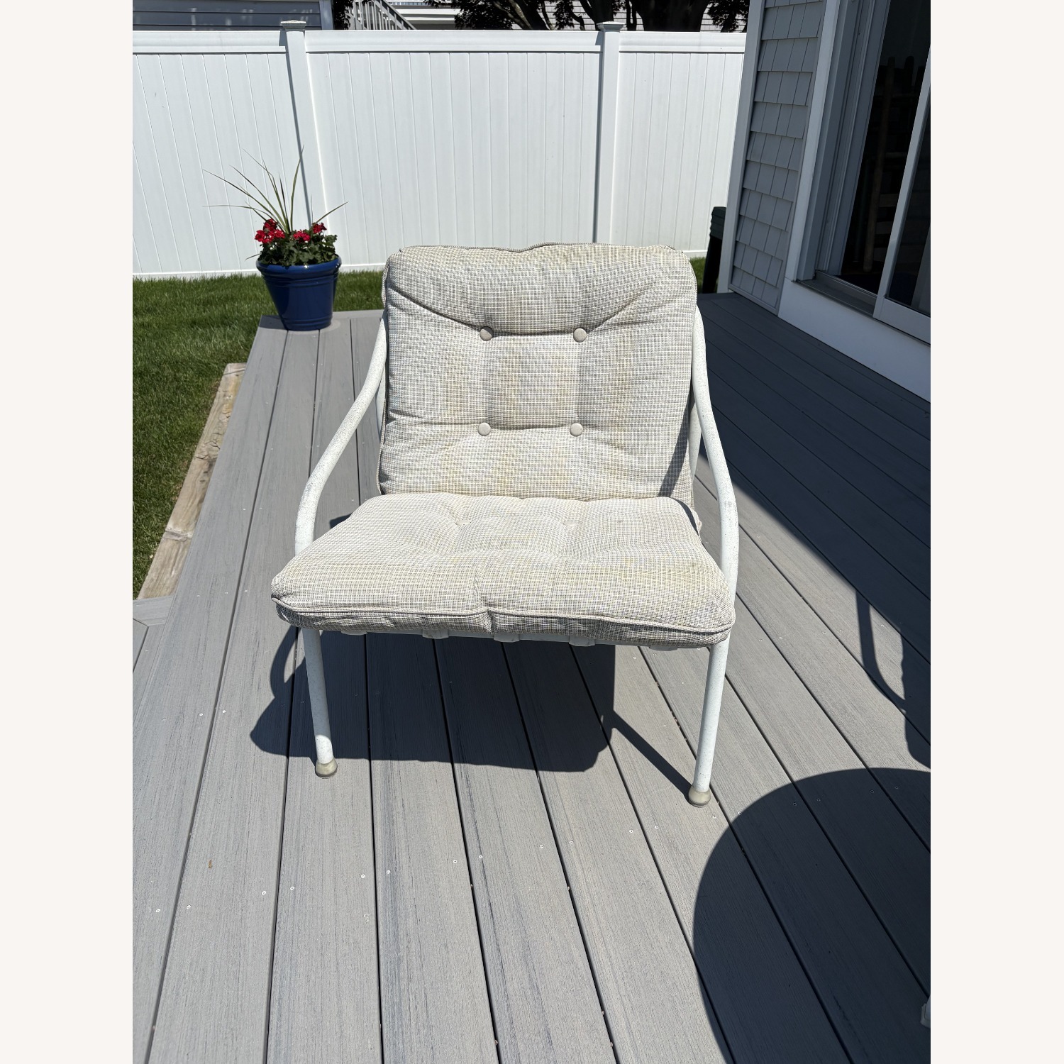 Brown Jordan White Metal Patio Furniture - image-2