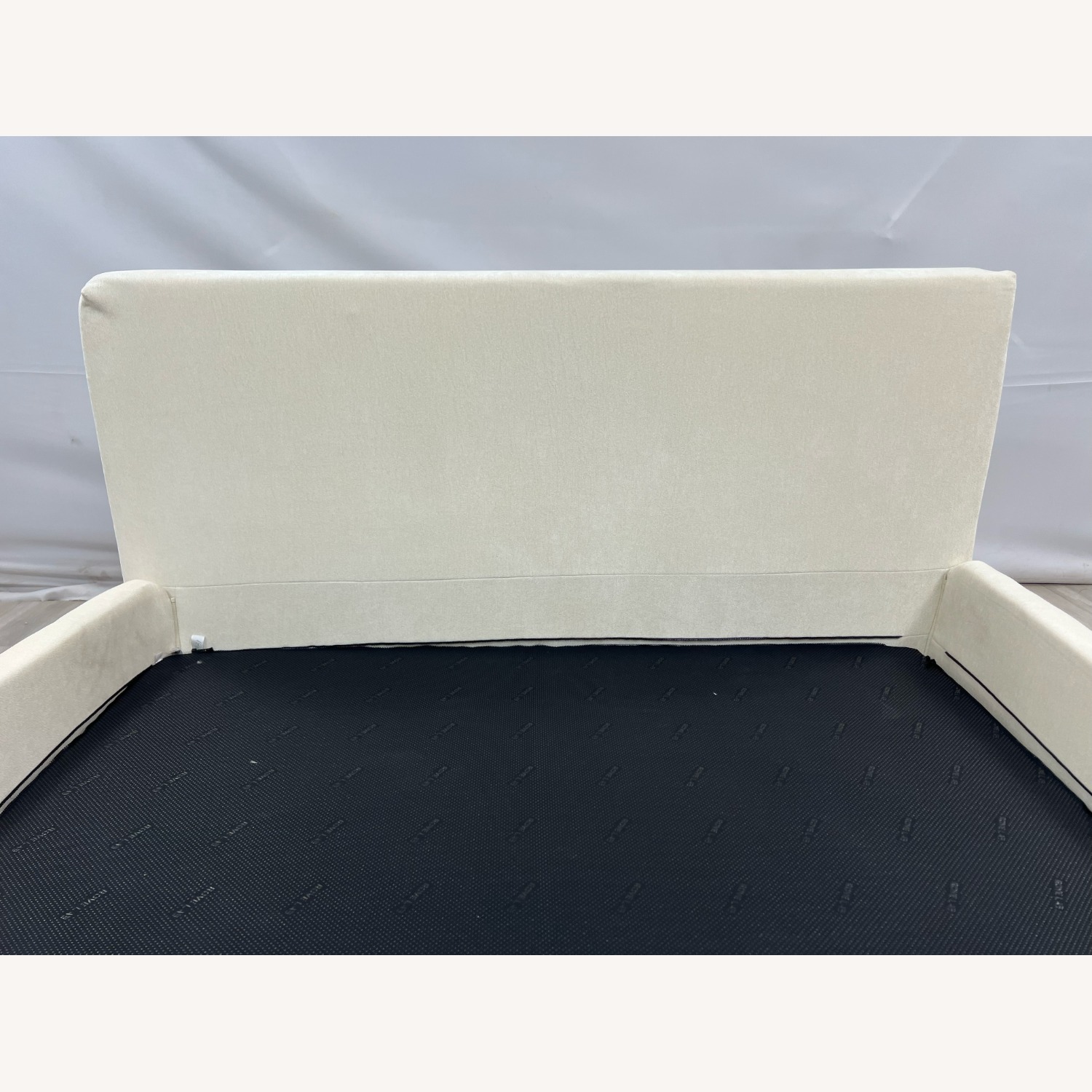 Rove Lab O2 Queen Bed SmartFoam Cloud Frame - image-5