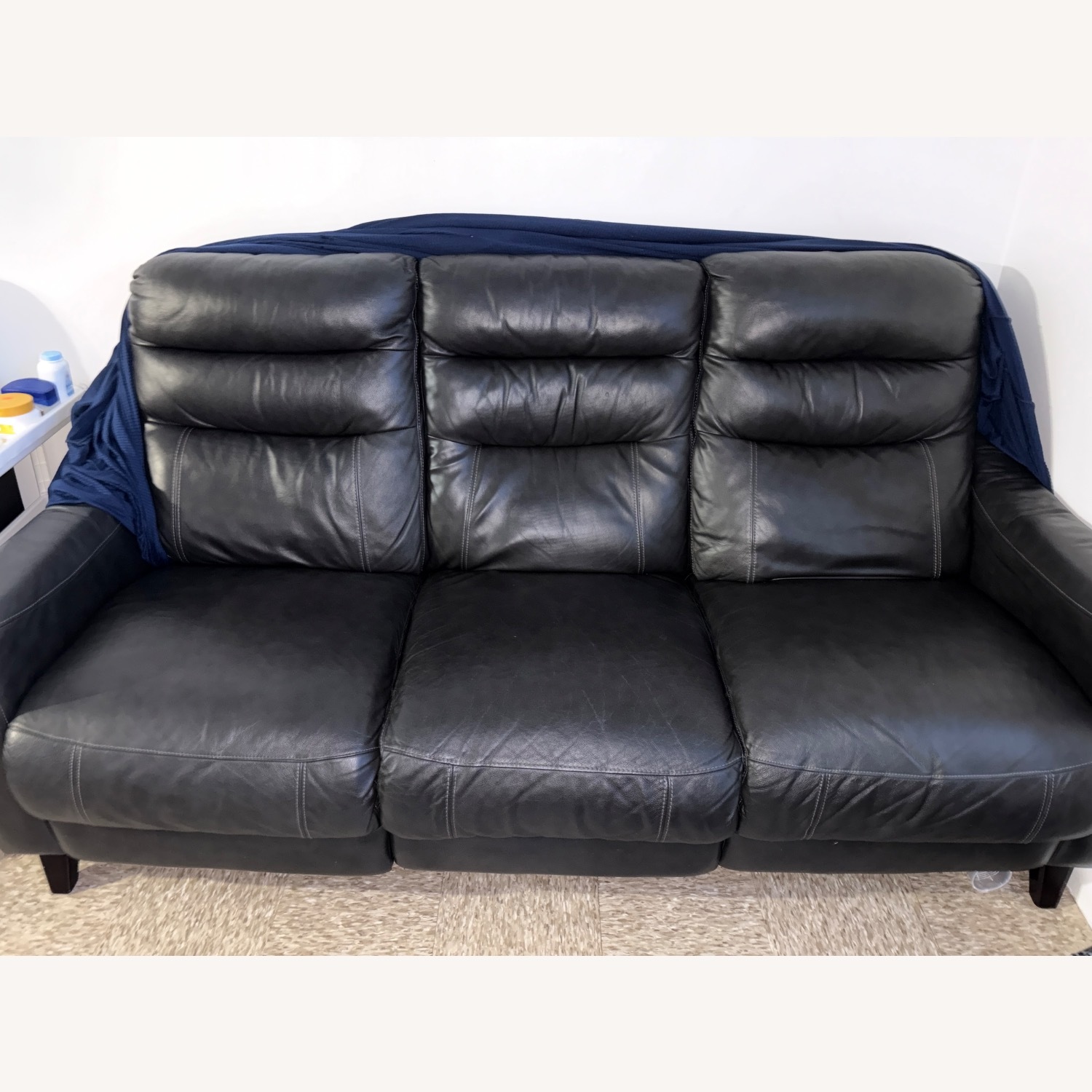 Sofa 3 Seater - image-1