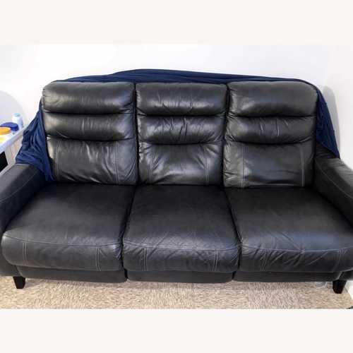Used Sofa 3 Seater for sale on AptDeco