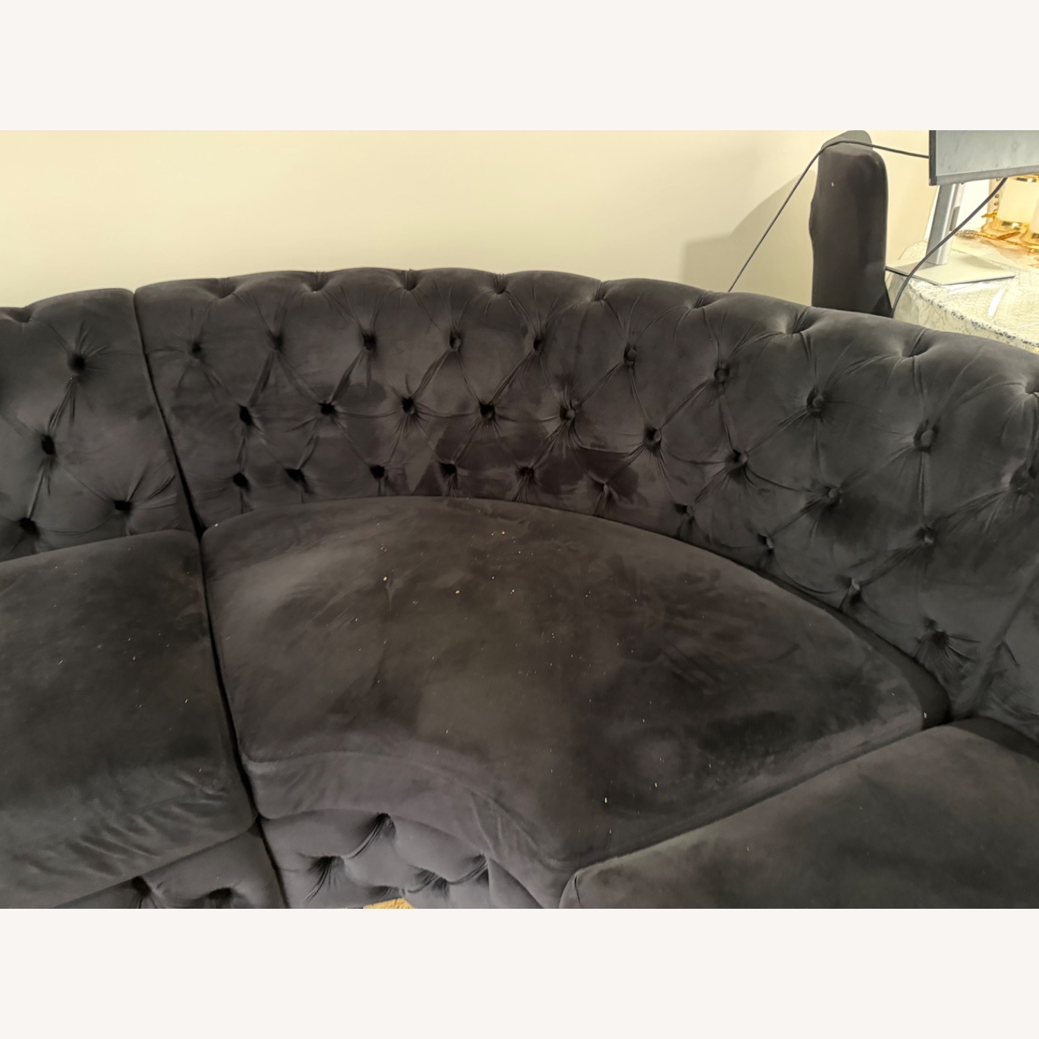Black Velvet Tufted Sectional Couch - image-4