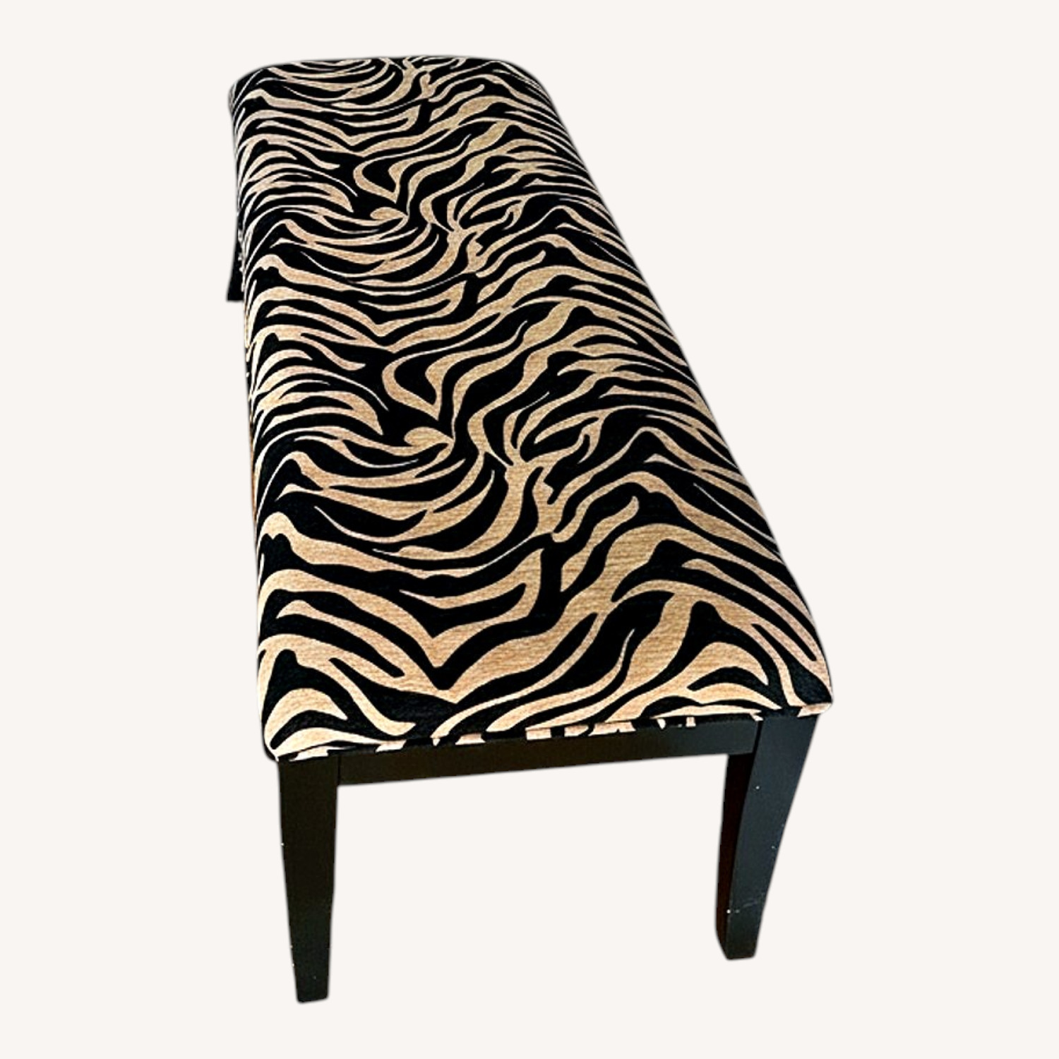 Contemporary Chaise Lounge - image-0