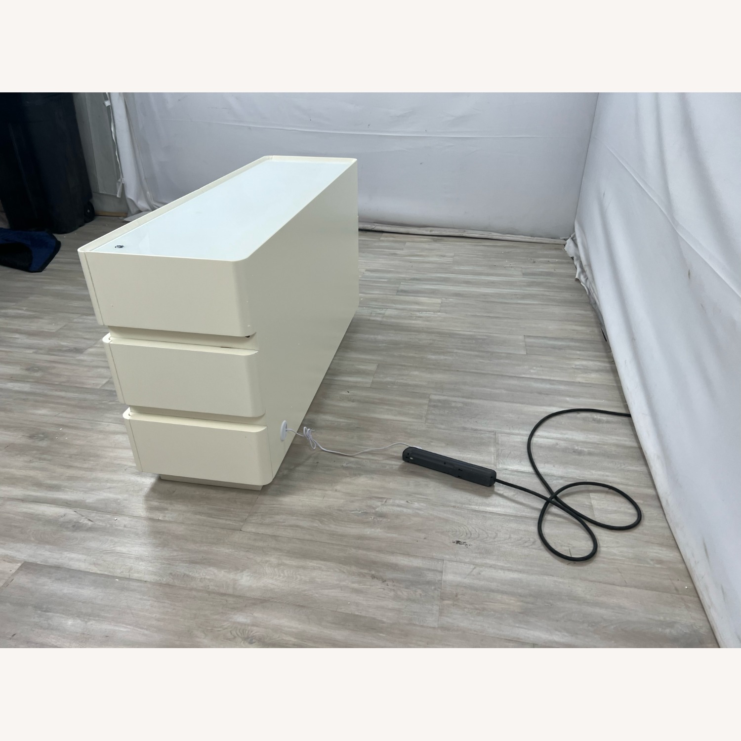 Hokku Designs Rajni Modern Dresser - image-5
