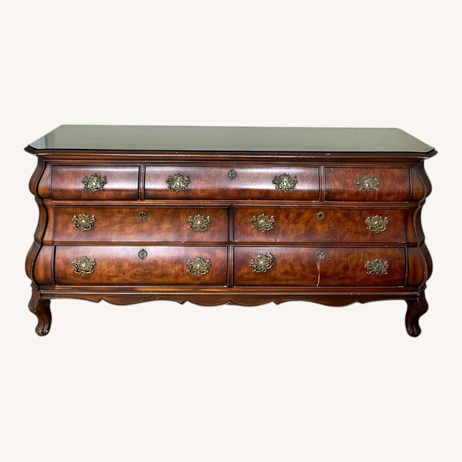 Vintage/Antique Dresser - image-0