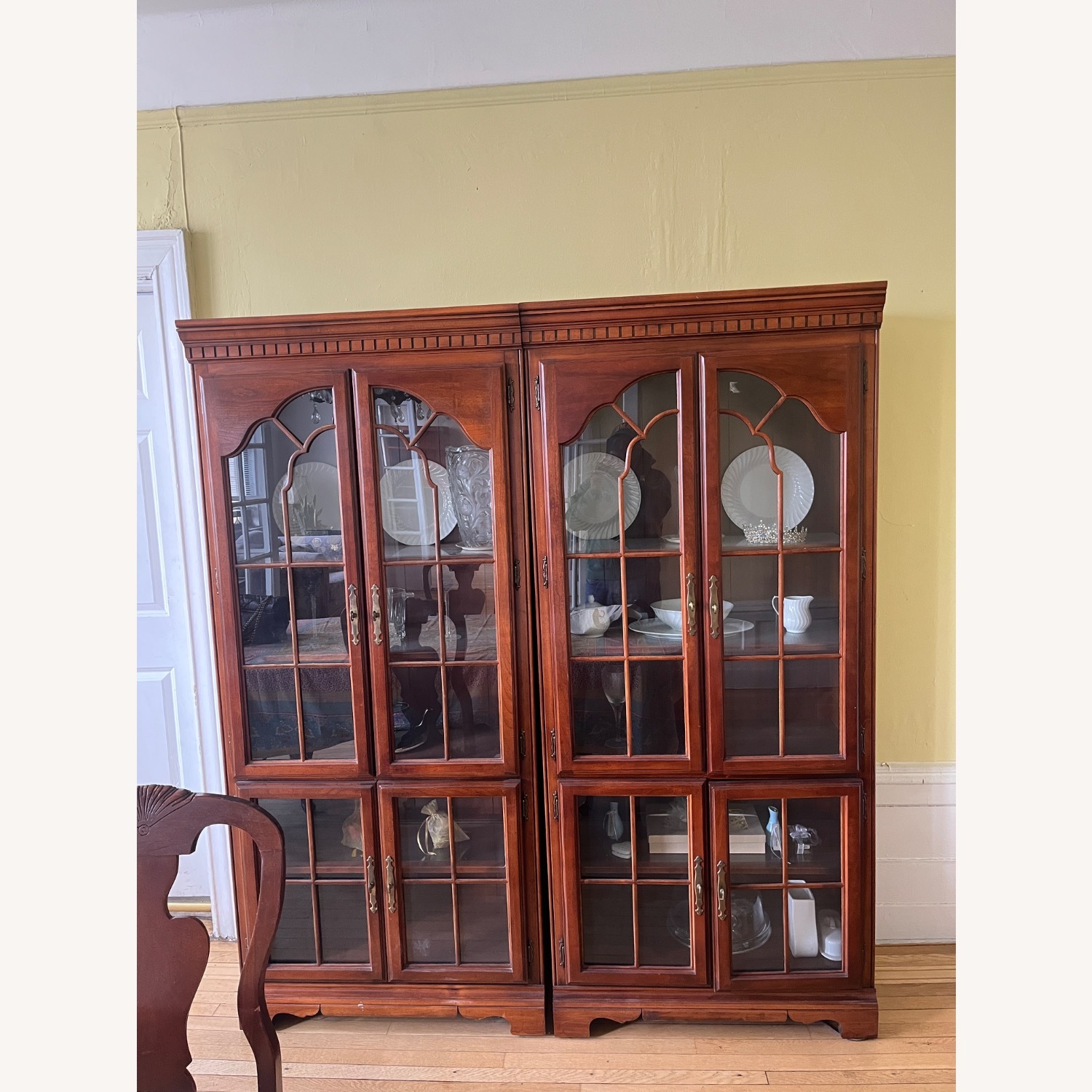 Vintage/Antique Chest - image-2