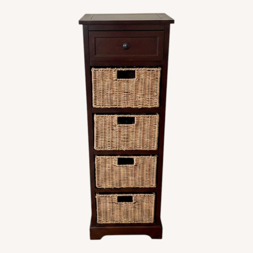 Used Contemporary Baskets for sale on AptDeco