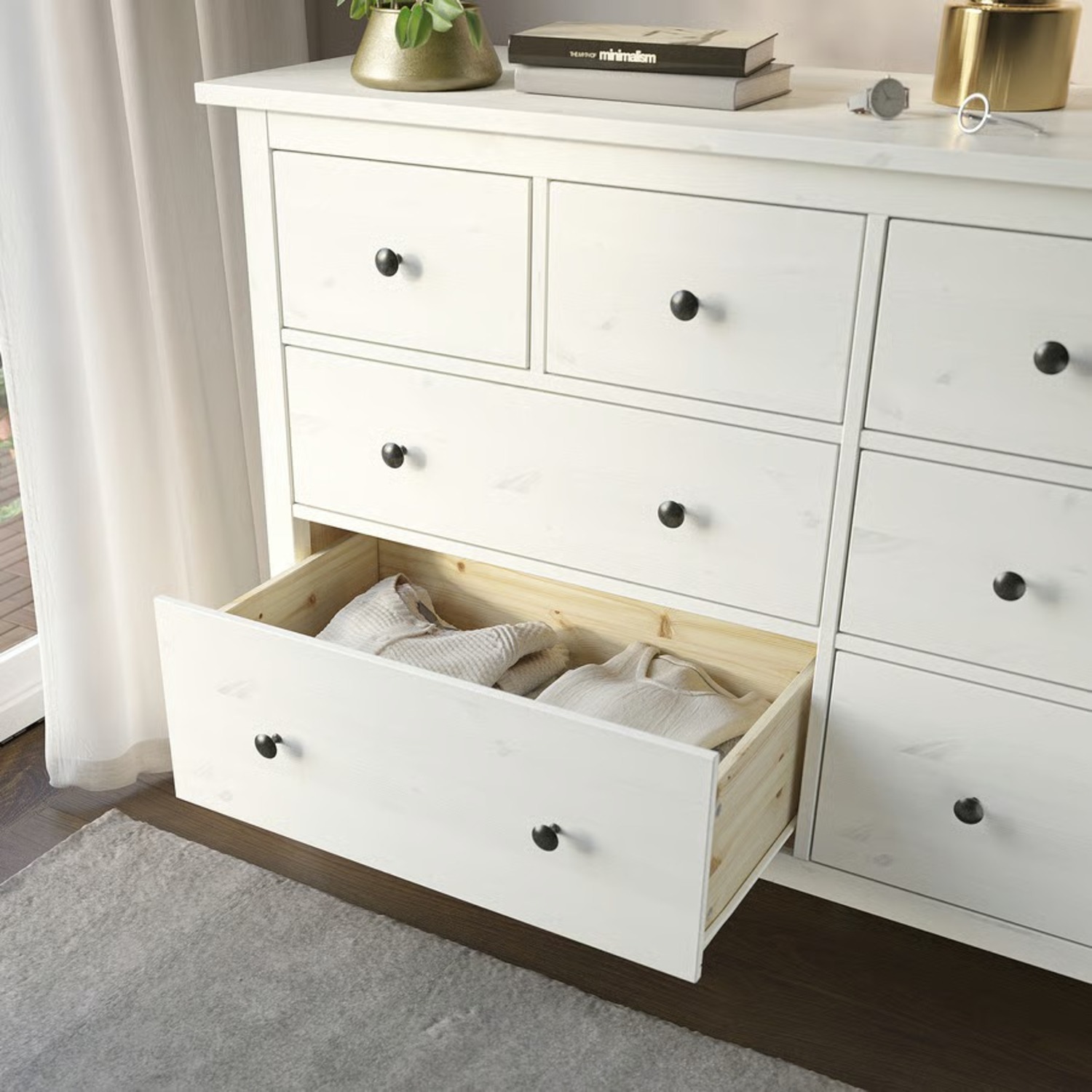 IKEA Hemnes 8-Drawer Dresser White with Glass Top - image-3