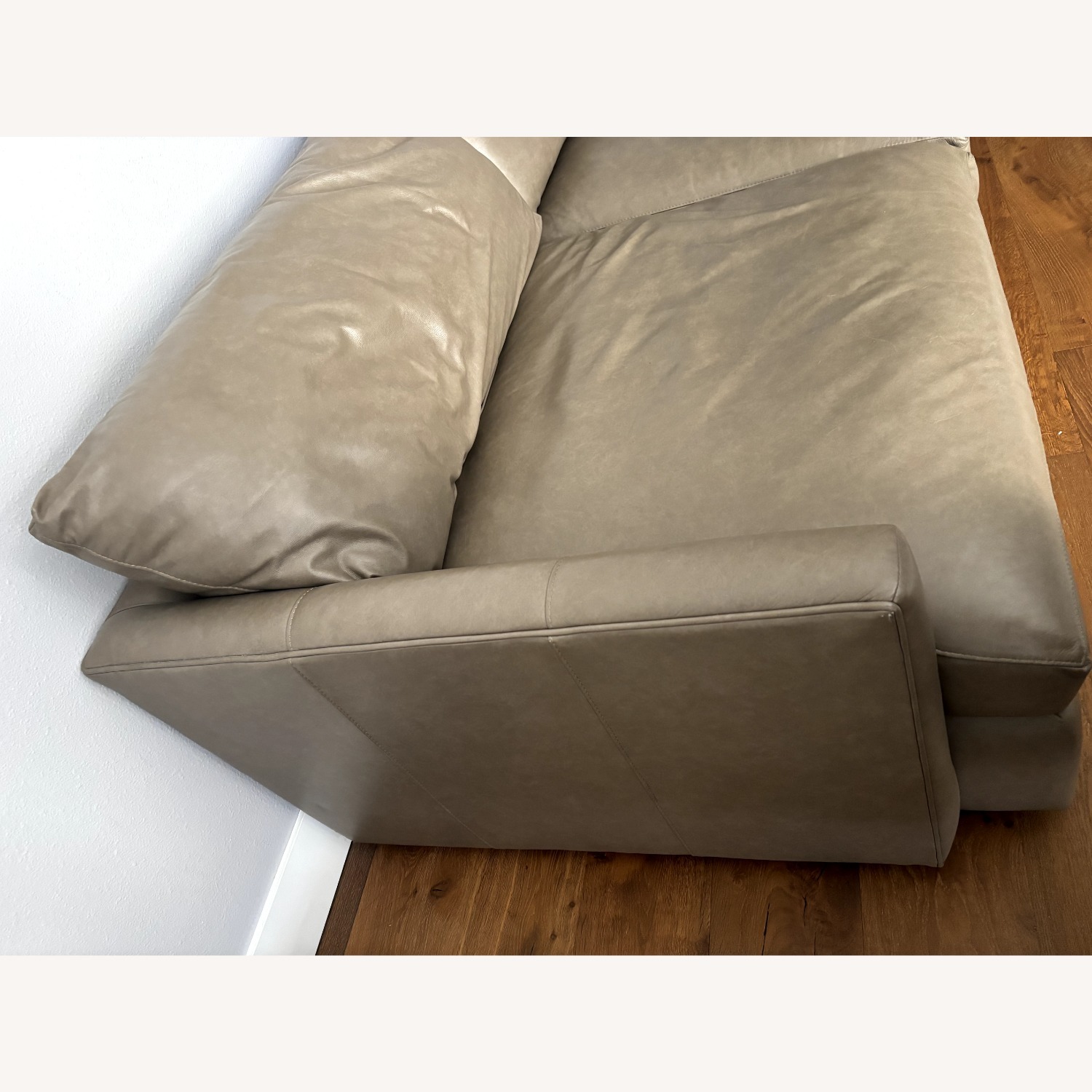 Crate & Barrel Leather 3+ Seater Sofa - image-3