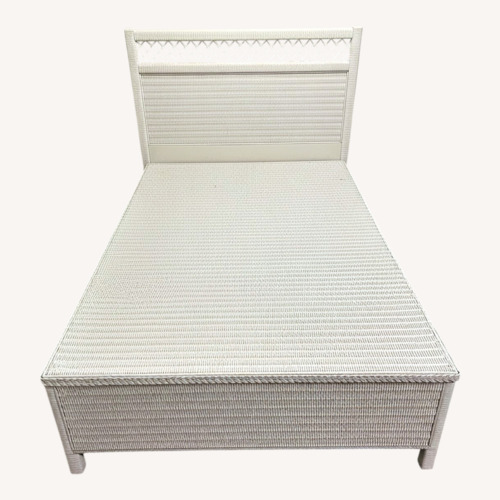 Used Lexington Furniture White Wicker Headboard for sale on AptDeco