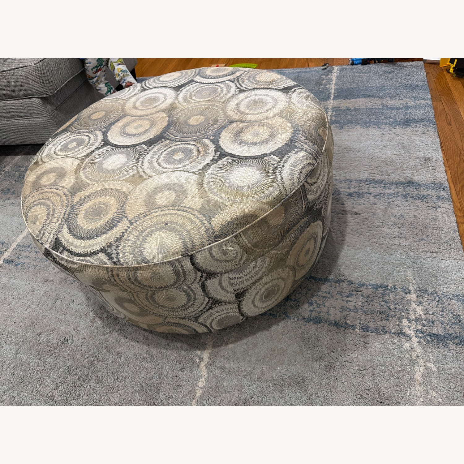 Bob's Discount Furniture Ottoman - image-3