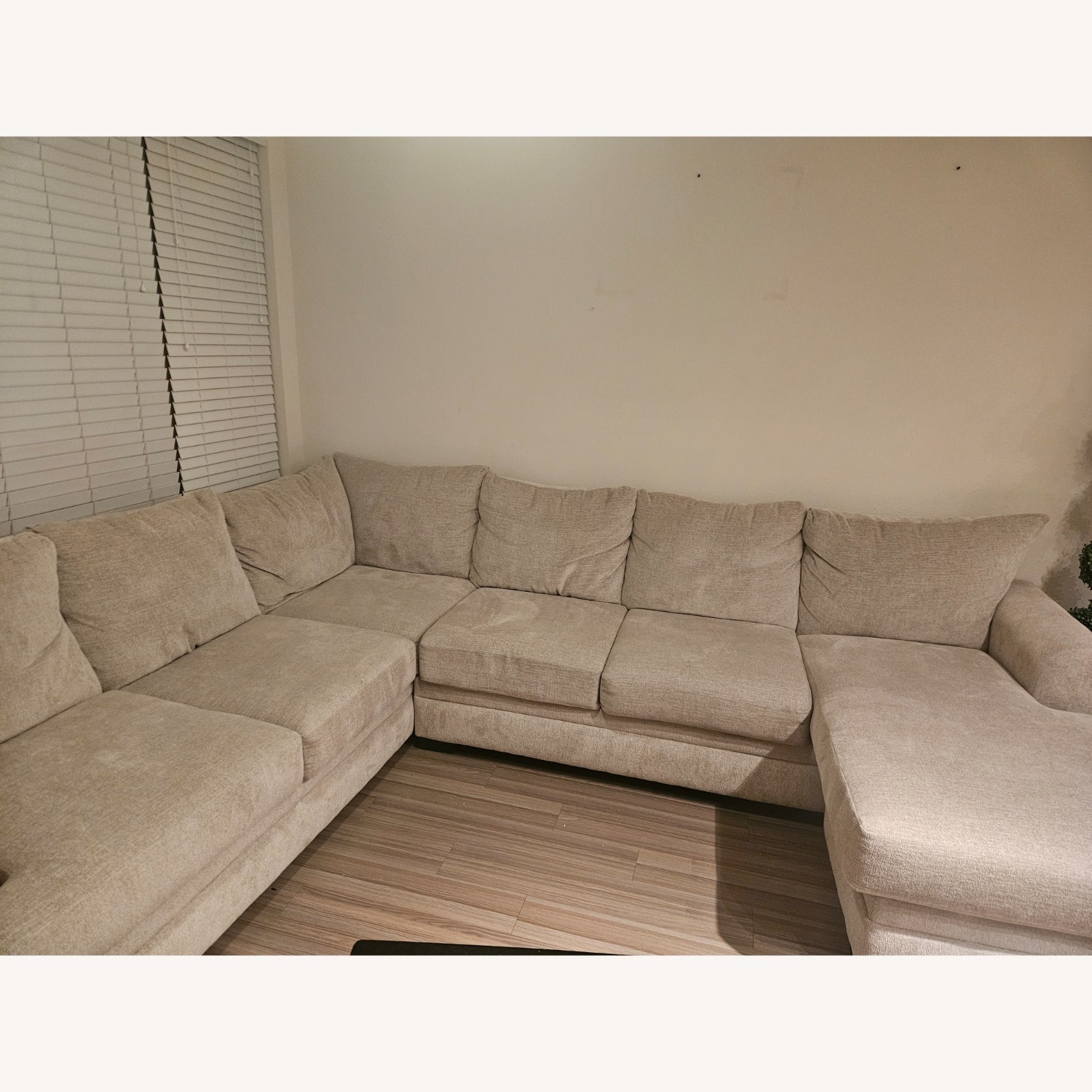 Rooms To Go Natural Fabric 3+ Piece Sectional - image-9