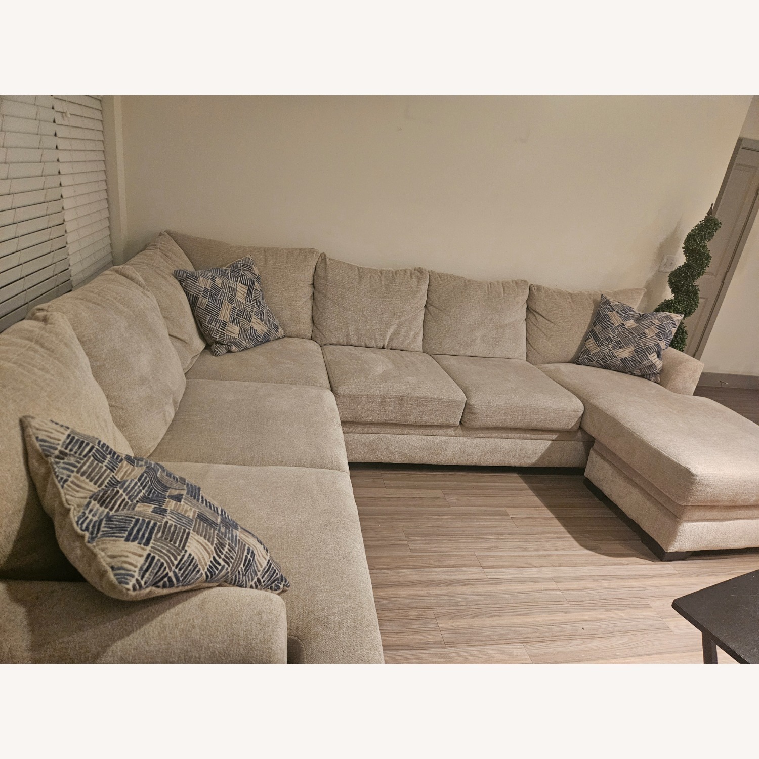 Rooms To Go Natural Fabric 3+ Piece Sectional - image-3
