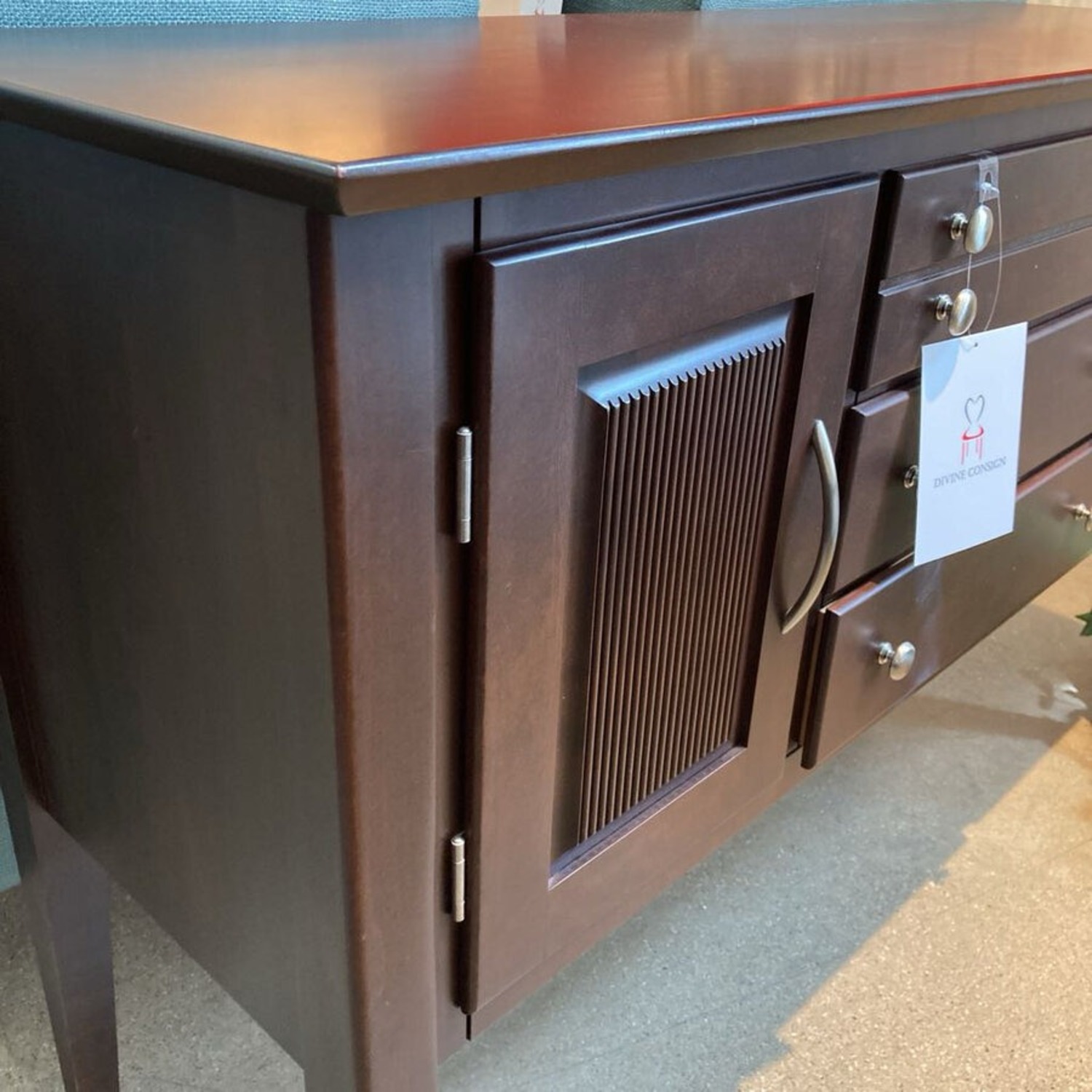 Walter E. Smithe Transitional 3-Drawer Sideboard - image-5