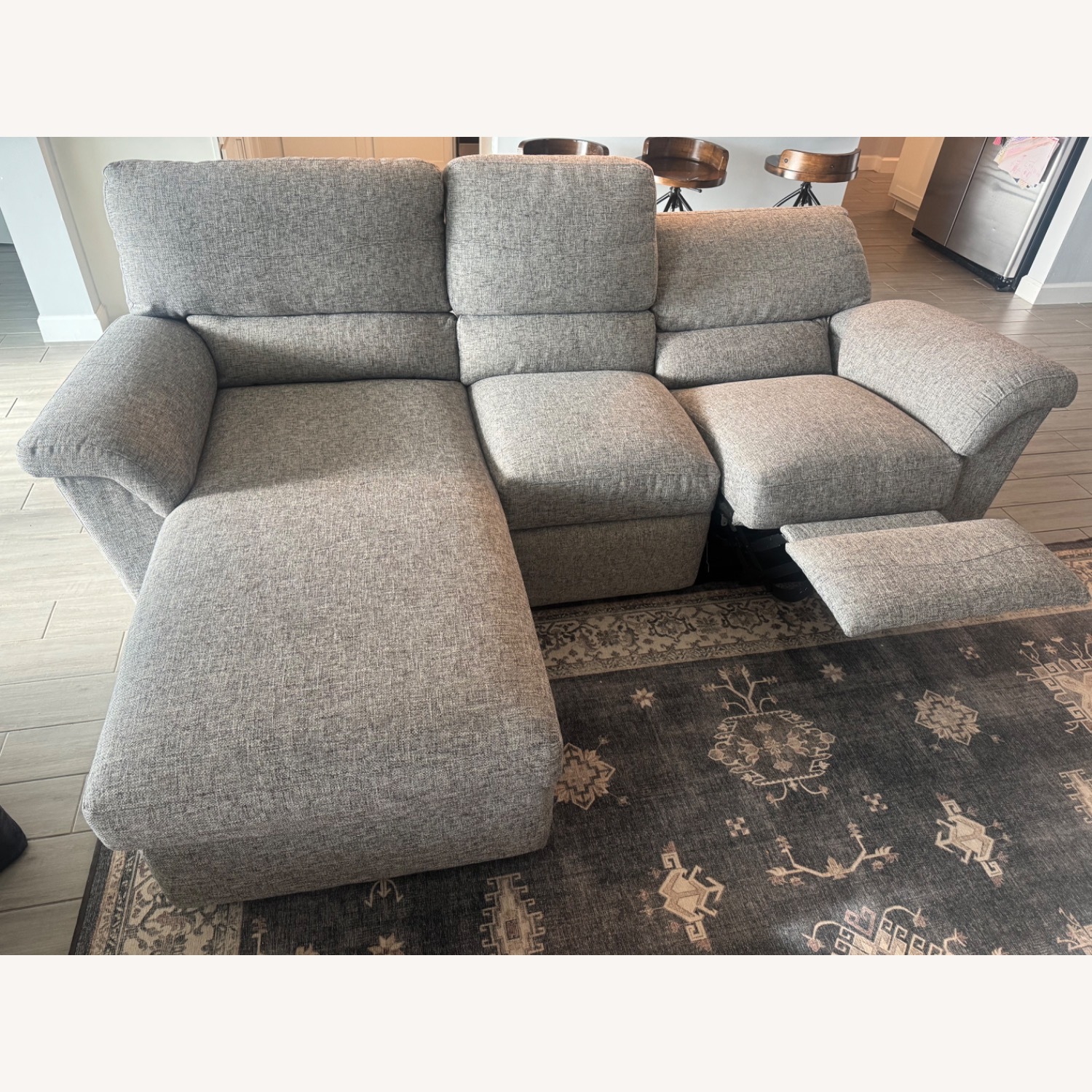 La-Z-Boy Reese Light Gray 2 Piece Sectional - image-6