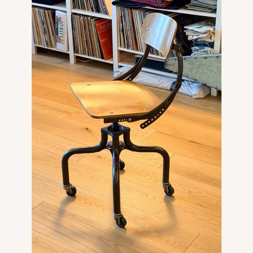 Used Vintage/Antique DO/MORE Swivel Office Chair for sale on AptDeco