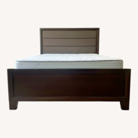 Bob's Discount Furniture Wood Full Bed