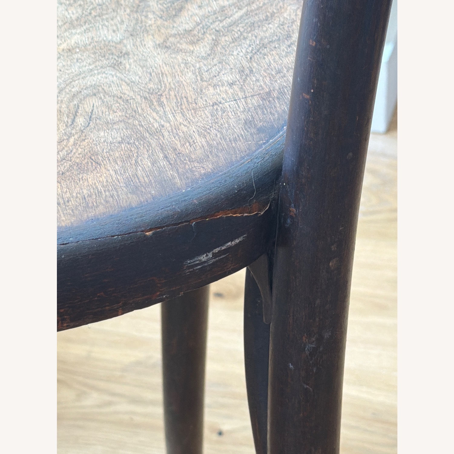 Vintage/Antique Fischel Company Bentwood Chairs - image-6