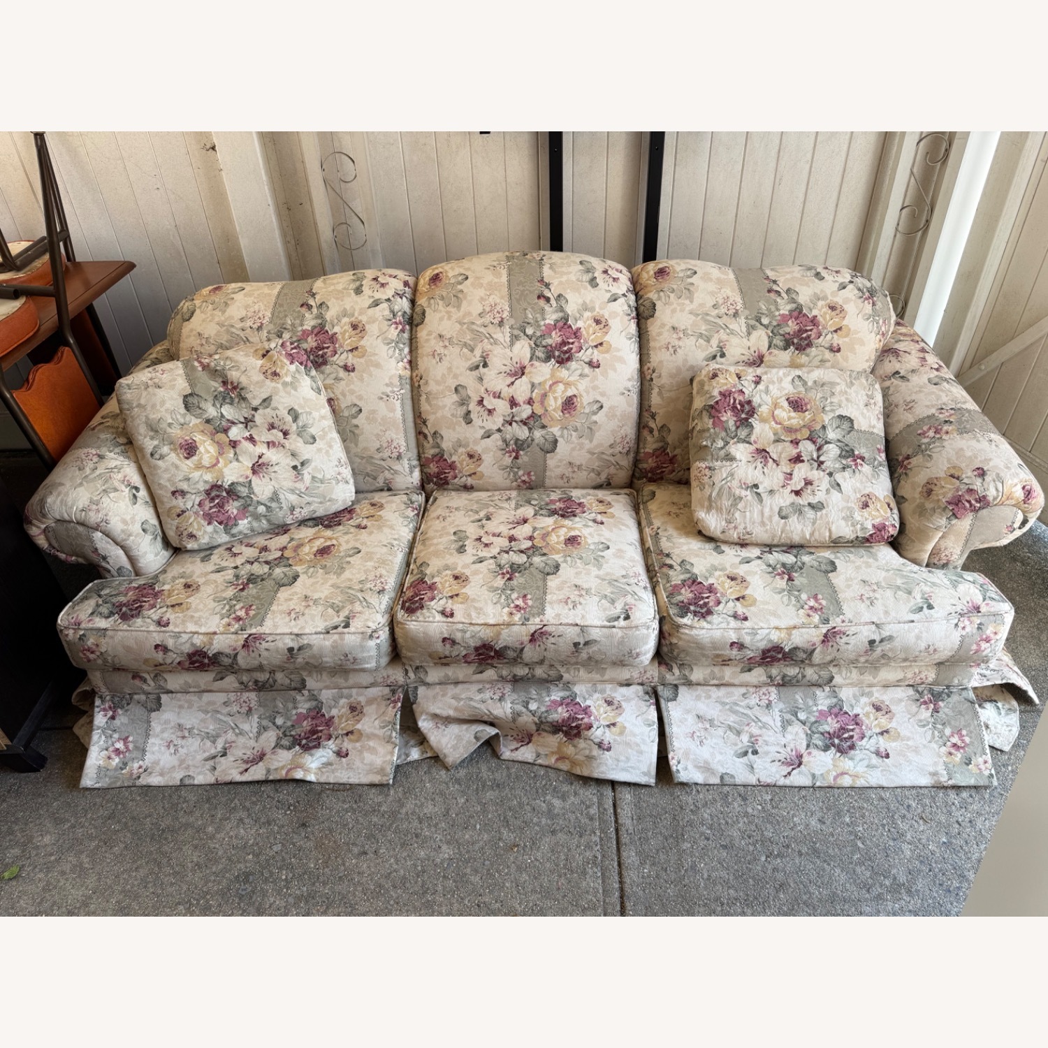Vintage/Antique Finds Fabric 3+ Seater Sofa - image-1