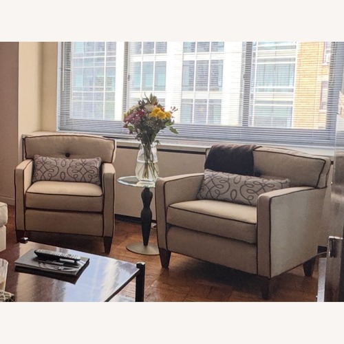 Used Ethan Allen Natural Fabric Accent Chairs for sale on AptDeco