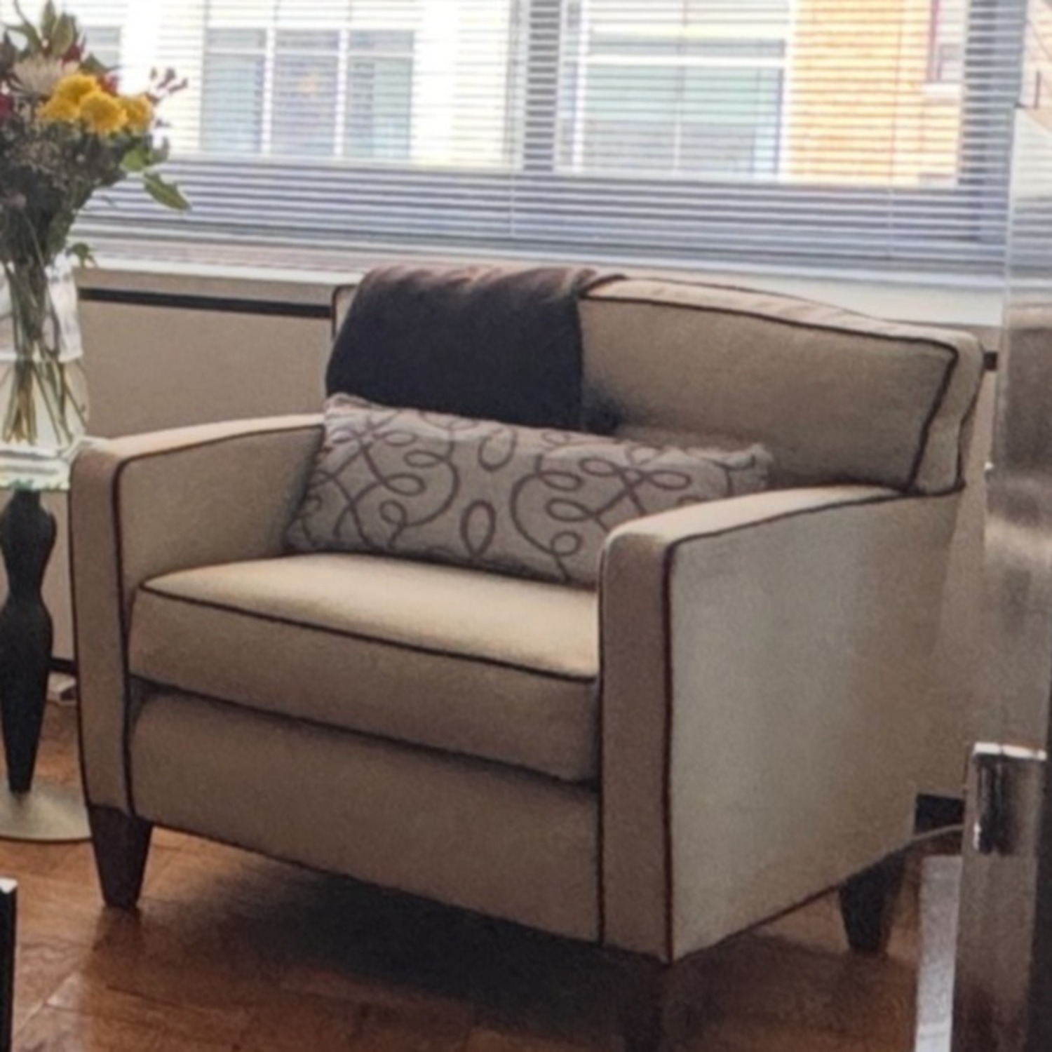 Ethan Allen Natural Fabric Accent Chairs - image-3