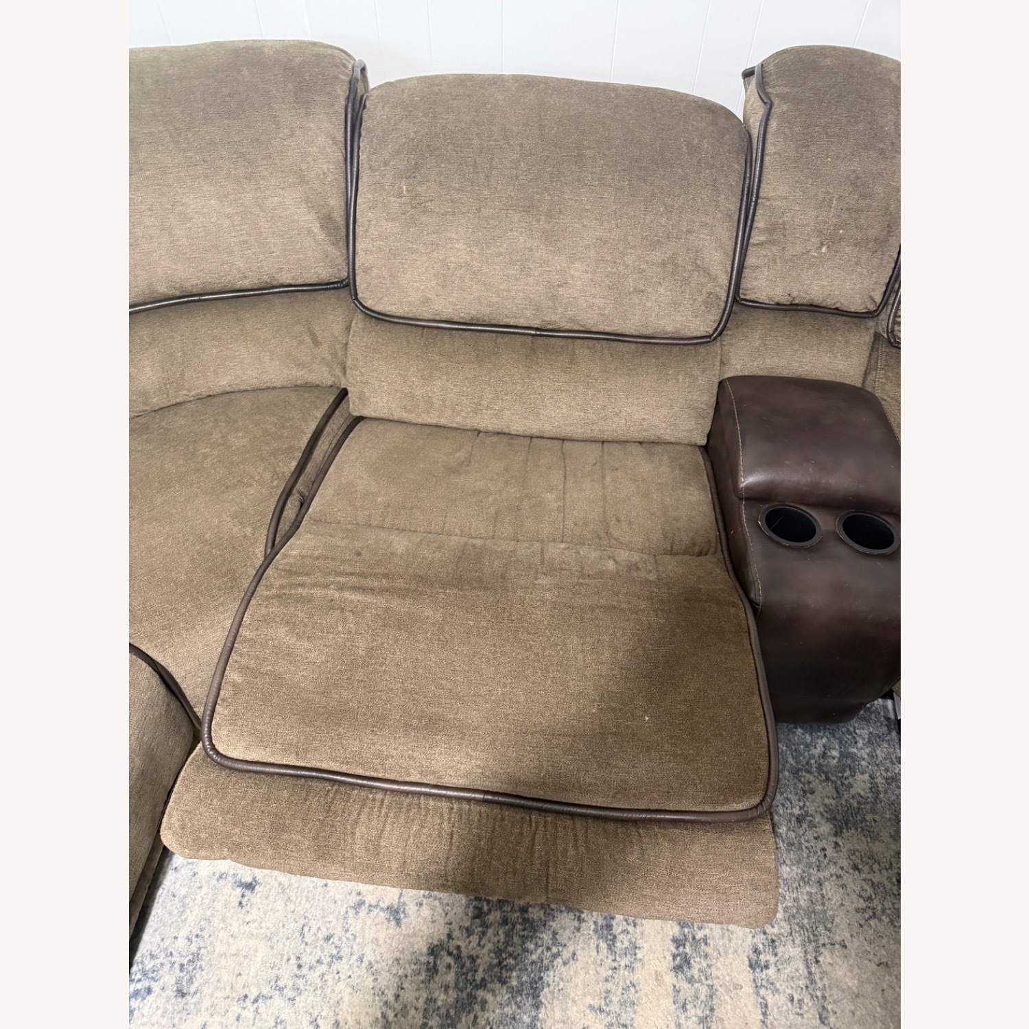 5 Piece Power Reclining Sectional - image-6