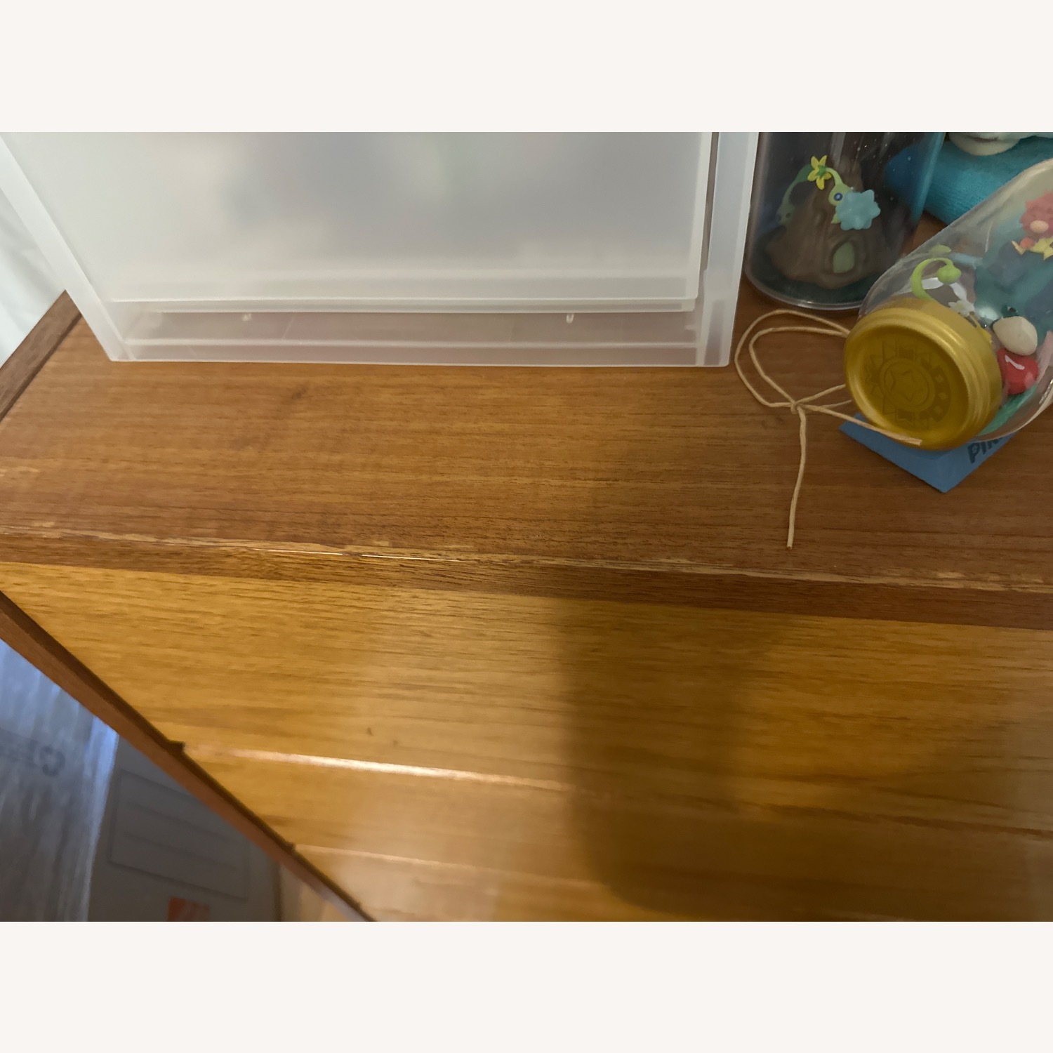 Vintage/Antique Natural Wood Dresser - image-9