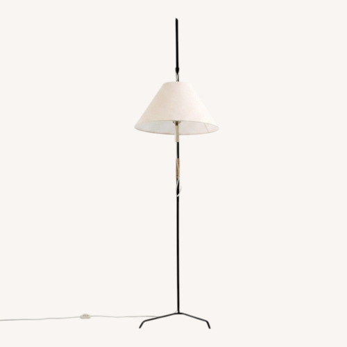 Used Vintage/Antique Floor Lamp for sale on AptDeco