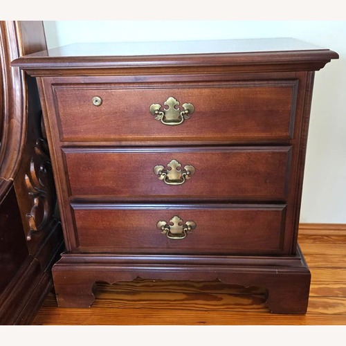 Used Set of 2 American Drew Solid Wood Nightstands for sale on AptDeco
