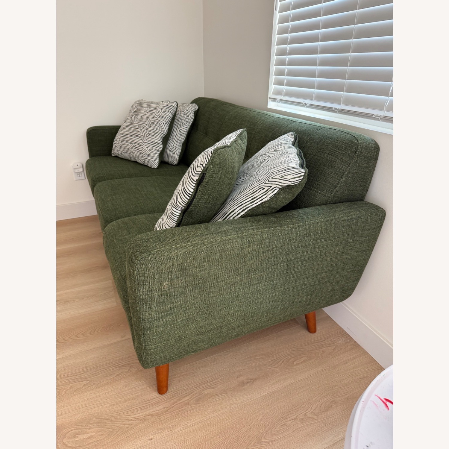 Bob's Discount Furniture Bettie 72’ Mid-Century Green 3+ Seater Sofa - image-3